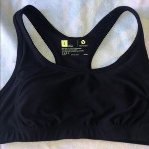 Sports bra